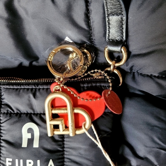 FURLA Keychain Bag Charm Red Heart - Picture 3 of 6